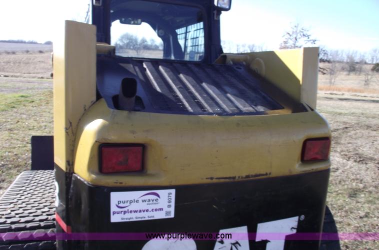 image for item B6079 2006 Caterpillar 277B track loader