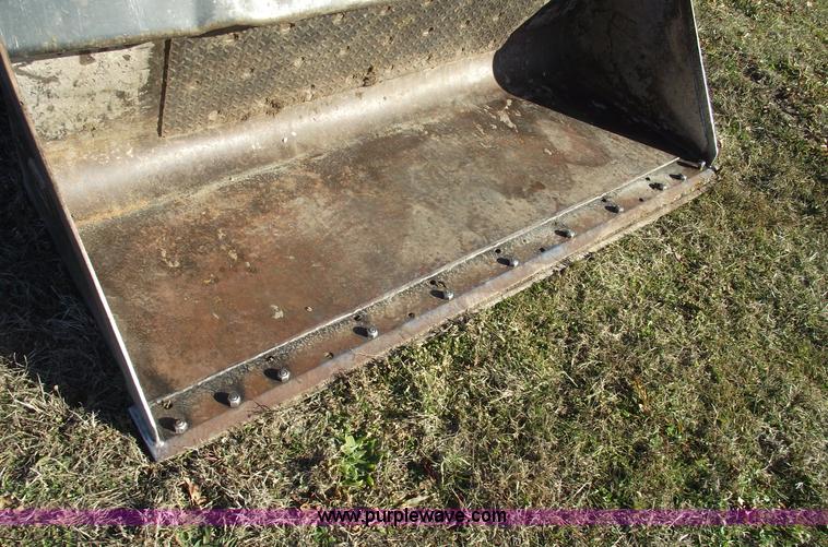 image for item B6079 2006 Caterpillar 277B track loader