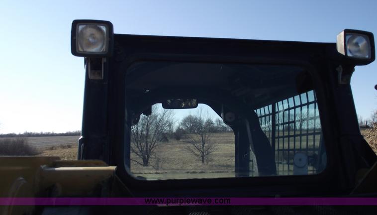 image for item B6079 2006 Caterpillar 277B track loader