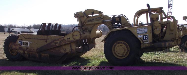 image for item B6084 1967 Caterpillar 621 scraper