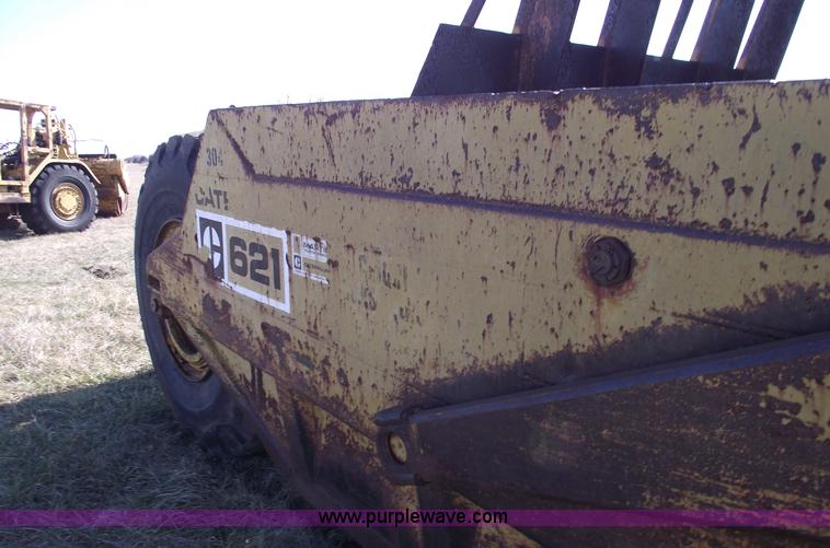 image for item B6084 1967 Caterpillar 621 scraper