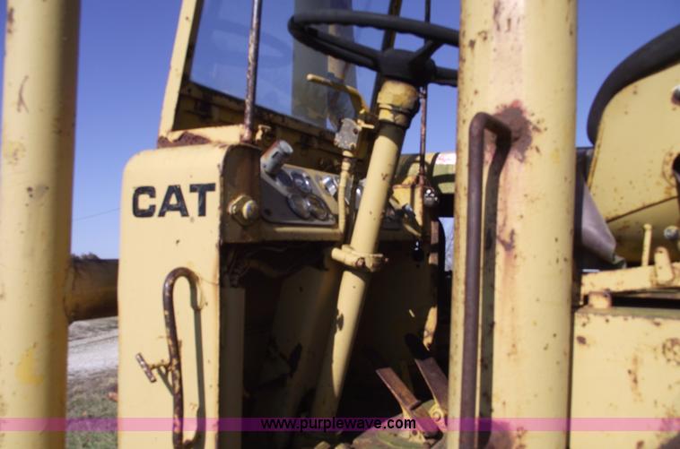 image for item B6084 1967 Caterpillar 621 scraper