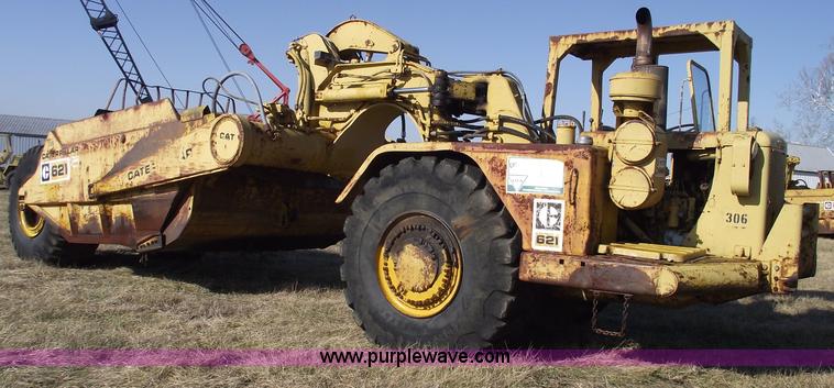 image for item B6086 1968 Caterpillar 621 scraper