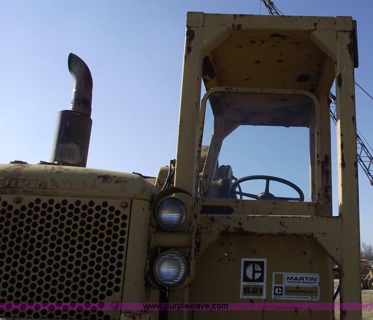 image for item B6086 1968 Caterpillar 621 scraper