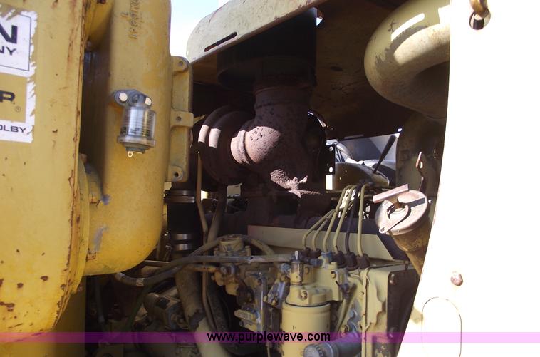 image for item B6086 1968 Caterpillar 621 scraper