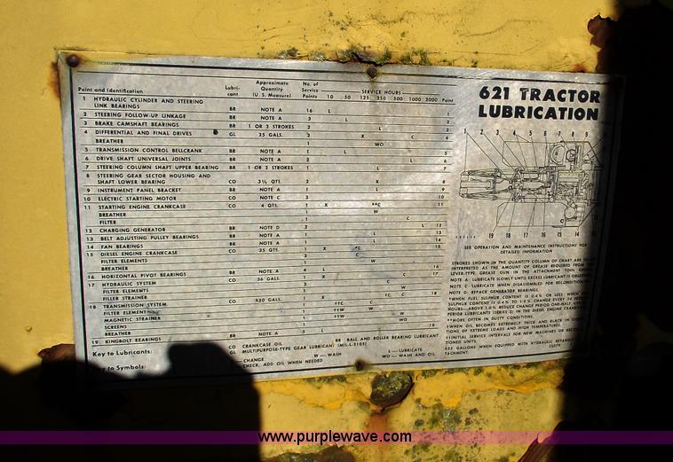 image for item B6086 1968 Caterpillar 621 scraper