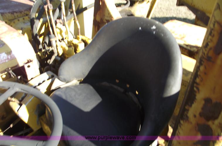 image for item B6086 1968 Caterpillar 621 scraper