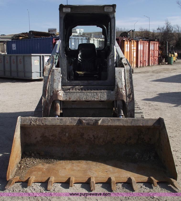 image for item B6119 2005 Takeuchi TL150 skid steer