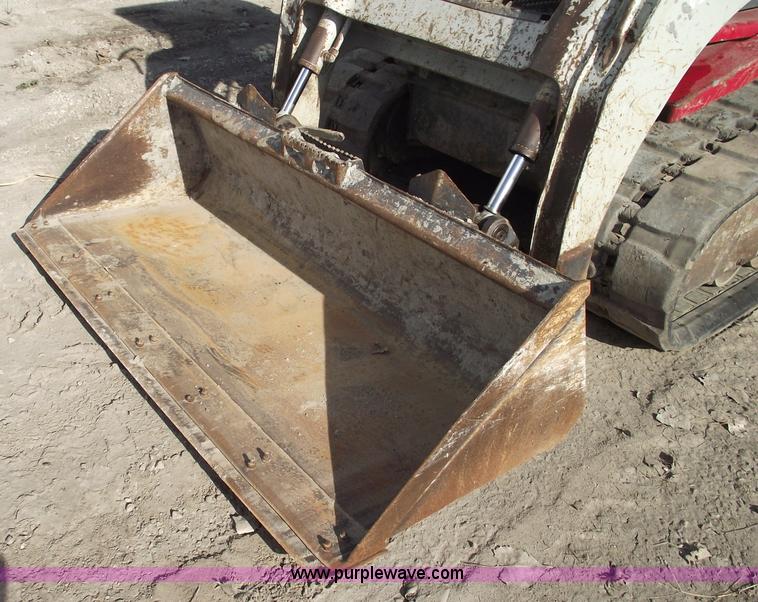 image for item B6120 2003 Takeuchi TL140 skid steer