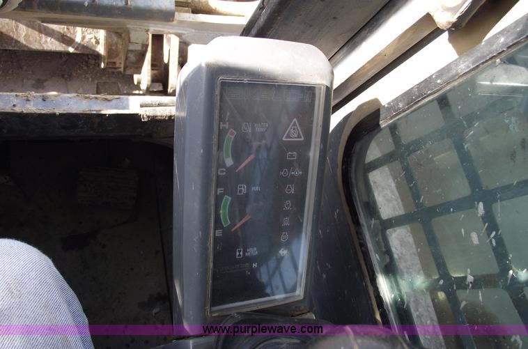 image for item B6120 2003 Takeuchi TL140 skid steer