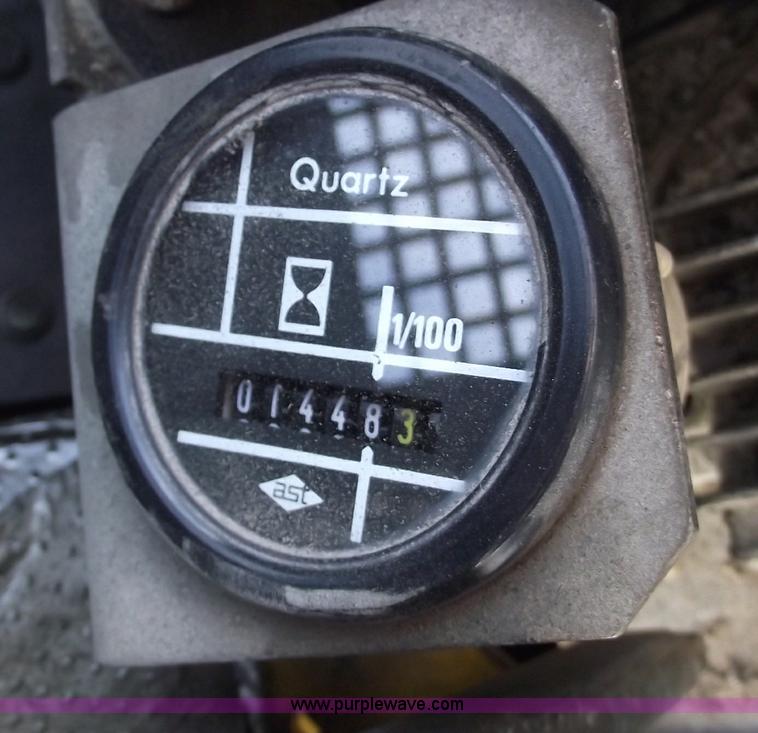 image for item B6122 2000 Multiquip Rammax vibratory sheeps foot roller