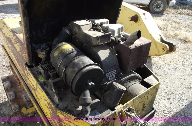 image for item B6122 2000 Multiquip Rammax vibratory sheeps foot roller