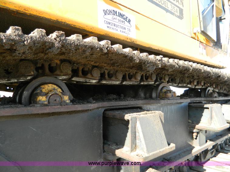 image for item D8623 American 35A excavator