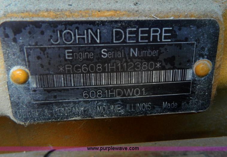 image for item D8658 2000 John Deere 770CH motor grader