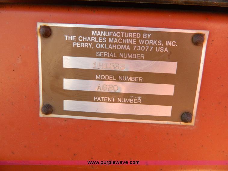 image for item D8698 1999 Ditch Witch 7510DD trencher with backhoe attachment