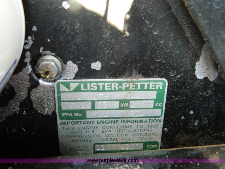 image for item D8703 2000 Ditch Witch 410SXD vibratory plow with trencher