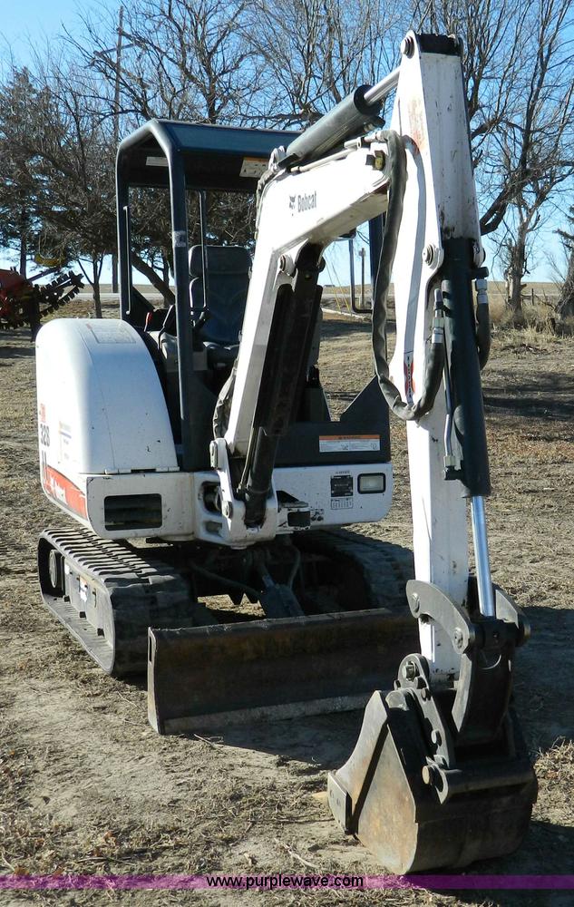 image for item D8704 2006 Bobcat 328G compact excavator