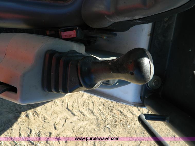 image for item D8704 2006 Bobcat 328G compact excavator