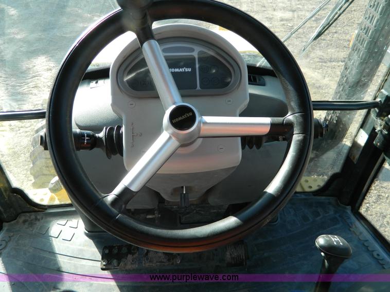 image for item D8705 2007 Komatsu WB146-5 backhoe