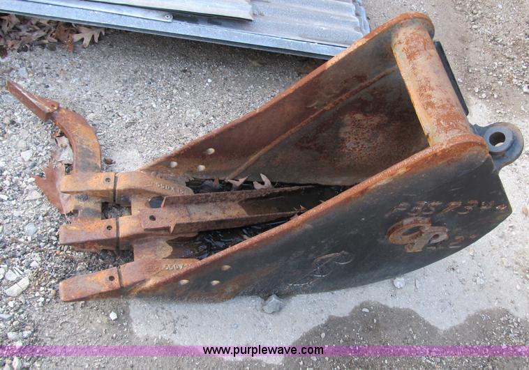 image for item D9276 TB135/145 excavator bucket attachment