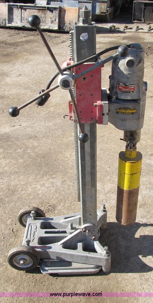 image for item D9285 Milwaukee Dymo-Rig heavy duty electric core drill