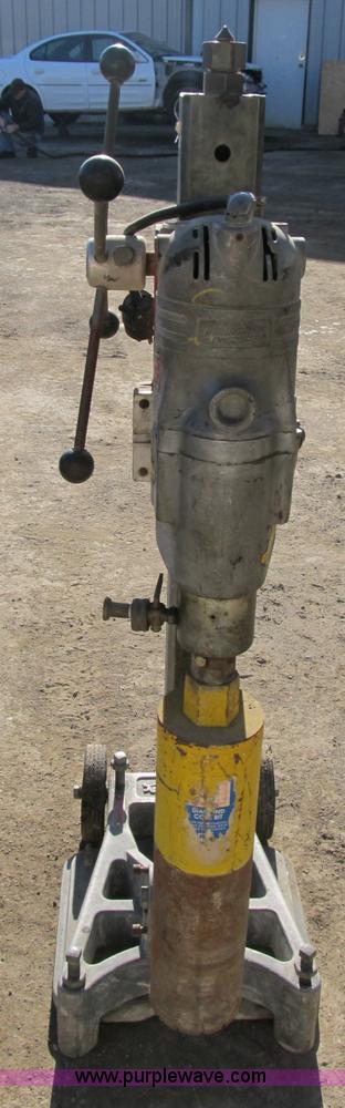 image for item D9285 Milwaukee Dymo-Rig heavy duty electric core drill