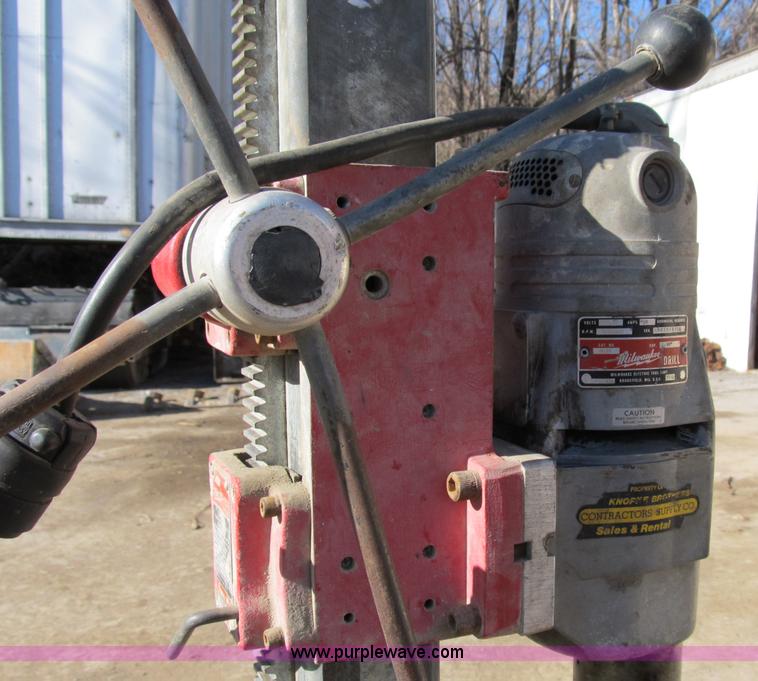 image for item D9285 Milwaukee Dymo-Rig heavy duty electric core drill