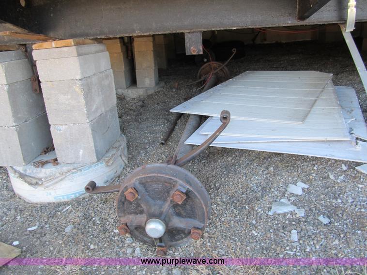 image for item A1000 2002 Satellite mobile classroom