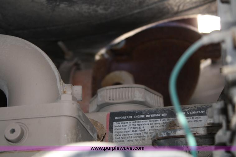 image for item A2497 2001 Elgin Pelican series P street sweeper