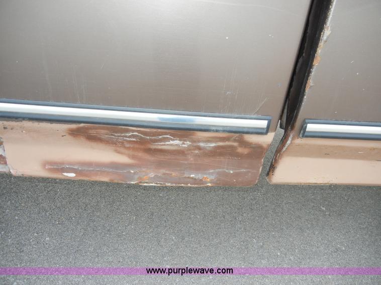 image for item A3396 1992 Ford F250 XLT Supercab pickup truck