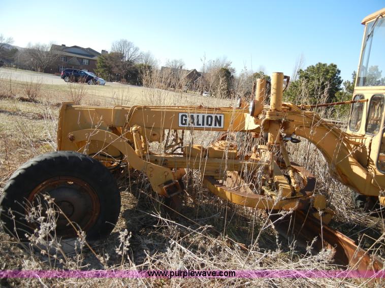 image for item A3401 Galion 503A motor grader