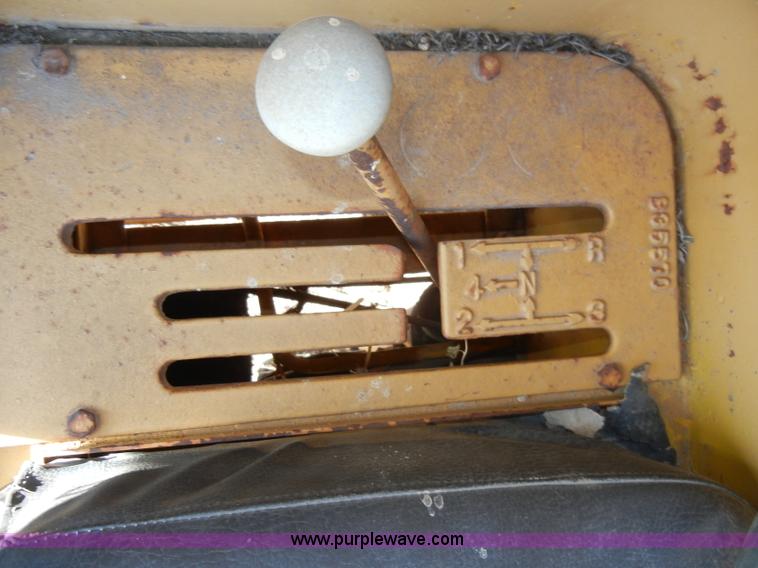 image for item A3401 Galion 503A motor grader