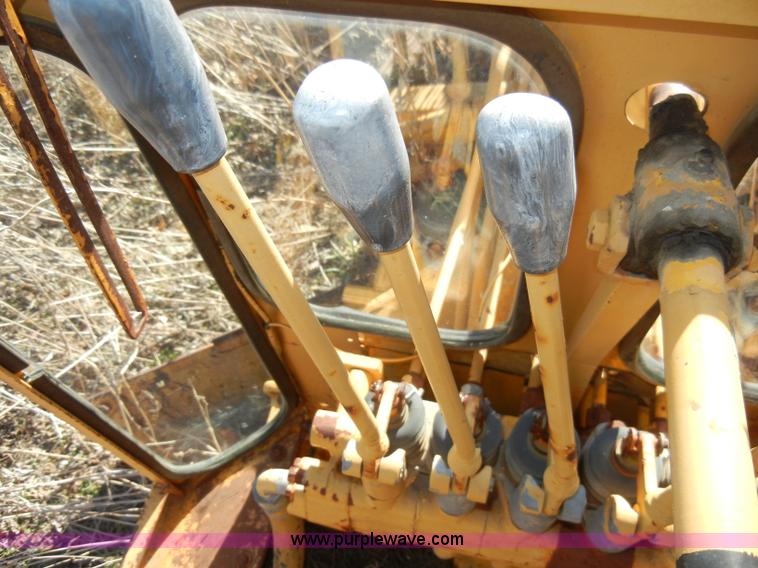 image for item A3401 Galion 503A motor grader