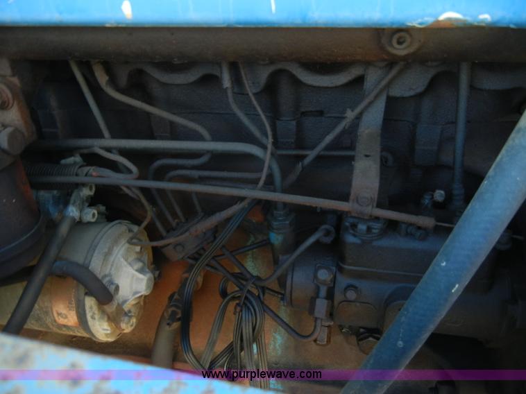 image for item A3403 1981 Ford 5600 tractor