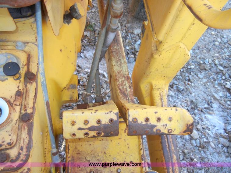 image for item A3406 Ford 420 RD22ik tractor with loader and backhoe