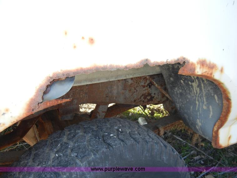 image for item A3412 1989 Ford F250 Custom pickup truck