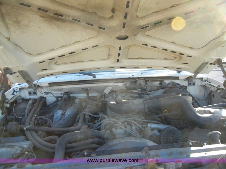 image for item A3412 1989 Ford F250 Custom pickup truck