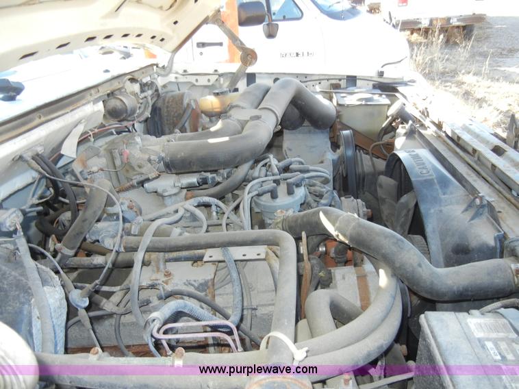 image for item A3412 1989 Ford F250 Custom pickup truck