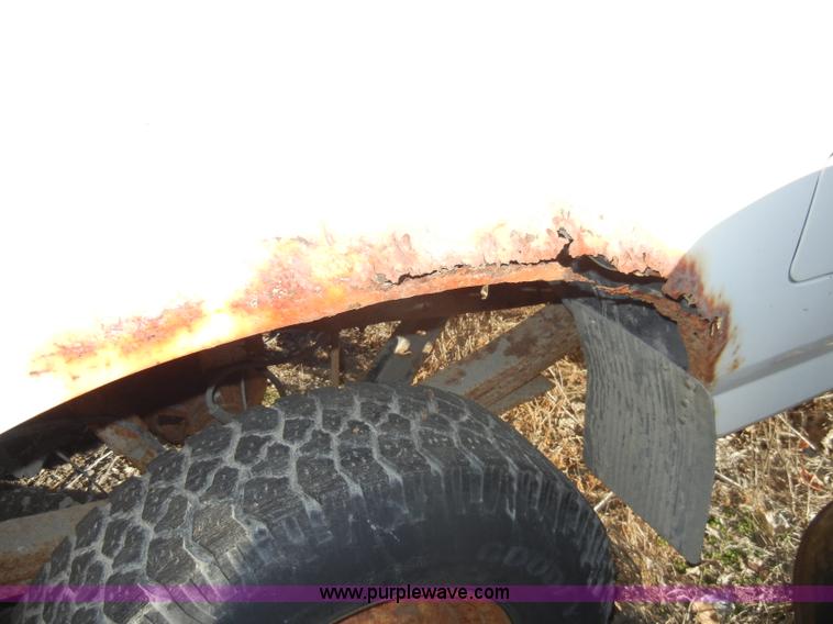 image for item A3412 1989 Ford F250 Custom pickup truck