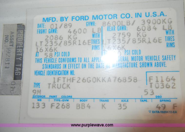 image for item A3412 1989 Ford F250 Custom pickup truck