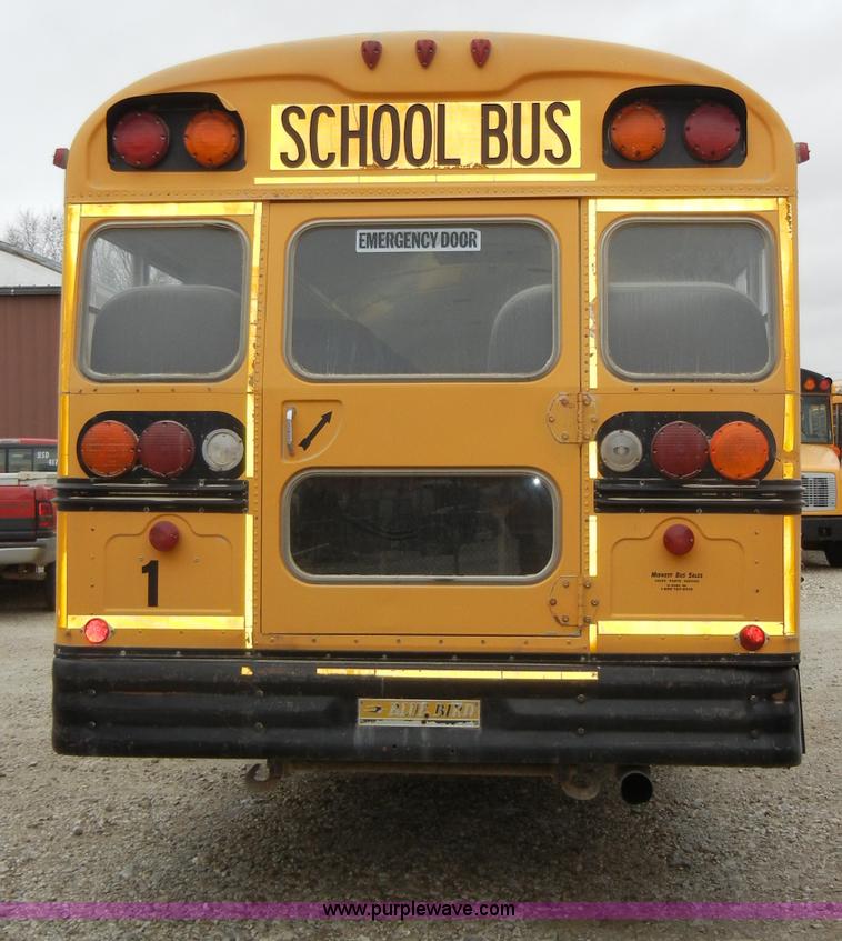 image for item A3420 1995 International Bluebird 3800 school bus