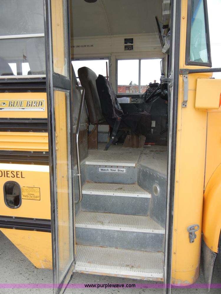image for item A3420 1995 International Bluebird 3800 school bus