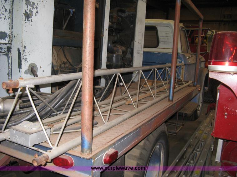 image for item A6035 1965 Dodge D700 flatbed truck