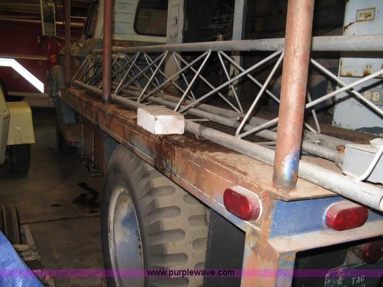 image for item A6035 1965 Dodge D700 flatbed truck
