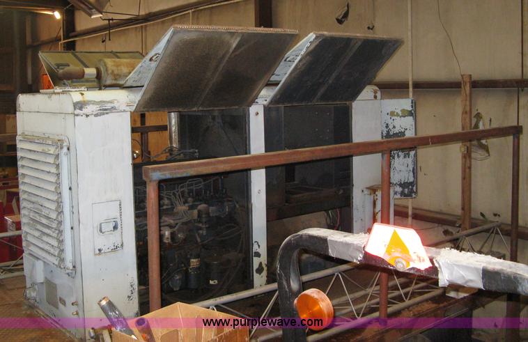 image for item A6035 1965 Dodge D700 flatbed truck