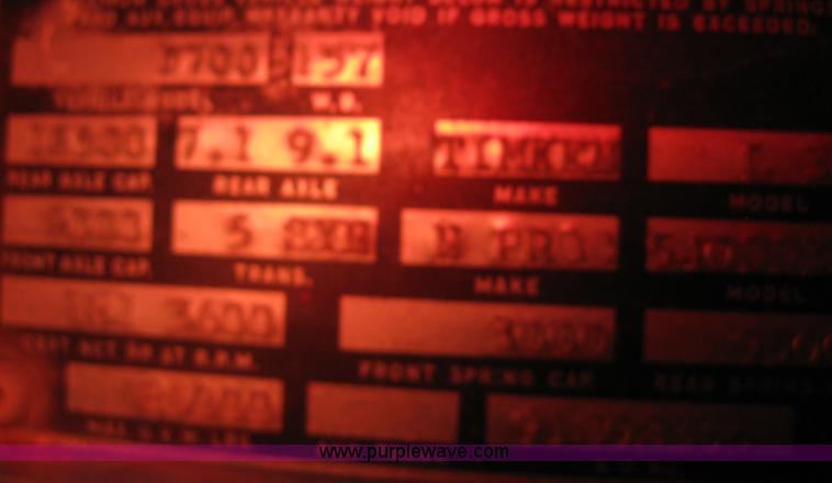 image for item A6035 1965 Dodge D700 flatbed truck