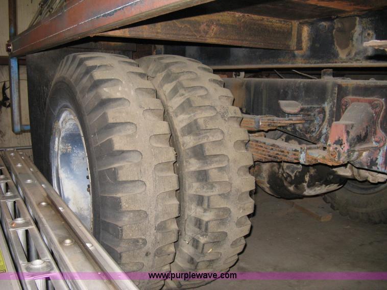 image for item A6035 1965 Dodge D700 flatbed truck