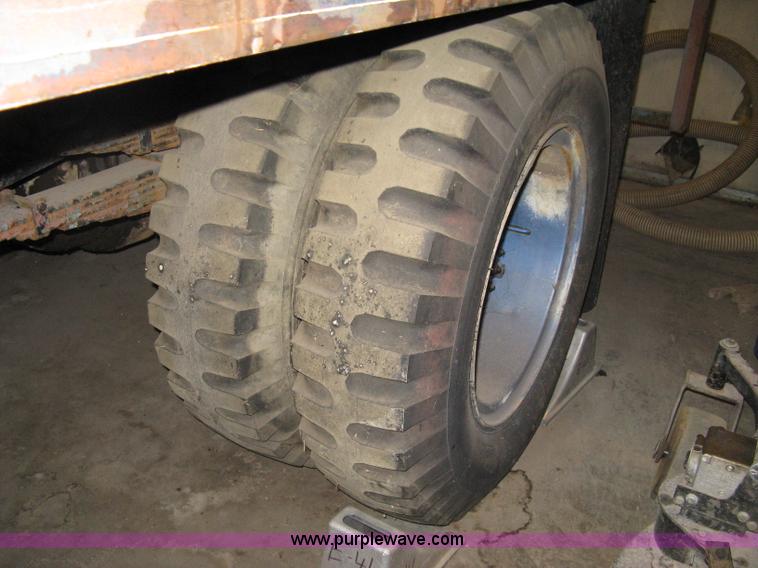 image for item A6035 1965 Dodge D700 flatbed truck