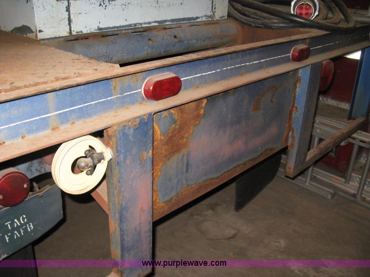 image for item A6035 1965 Dodge D700 flatbed truck