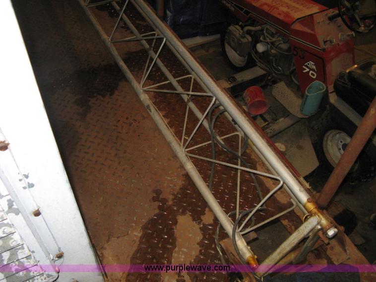 image for item A6035 1965 Dodge D700 flatbed truck